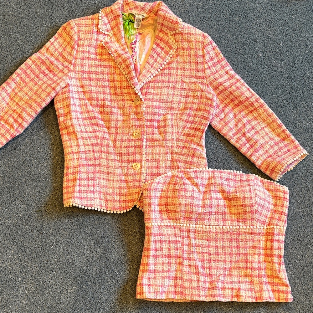 Lilly Pulitzer pink and white boucle strapless top and crop jacket.